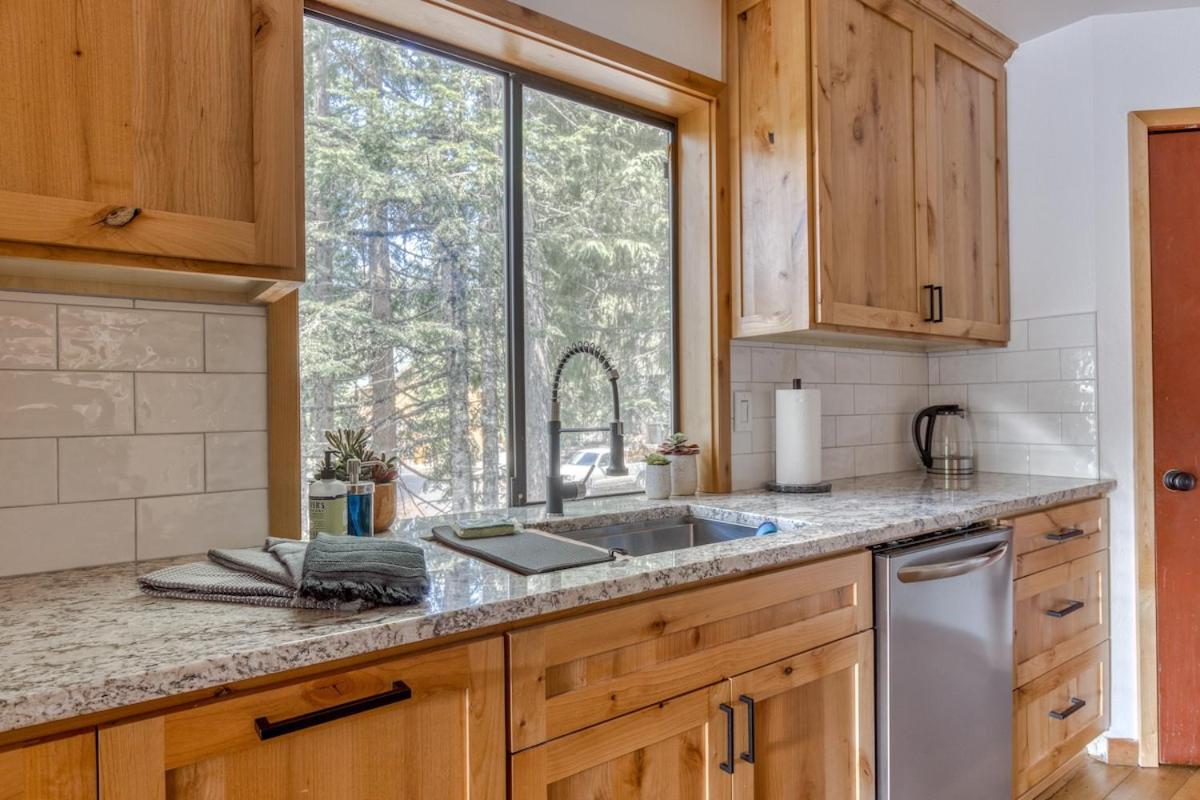 Great Blue Lodge - Spacious Ski Lodge, Hot Tub, Sauna, Game Room & More Government Camp Exterior foto