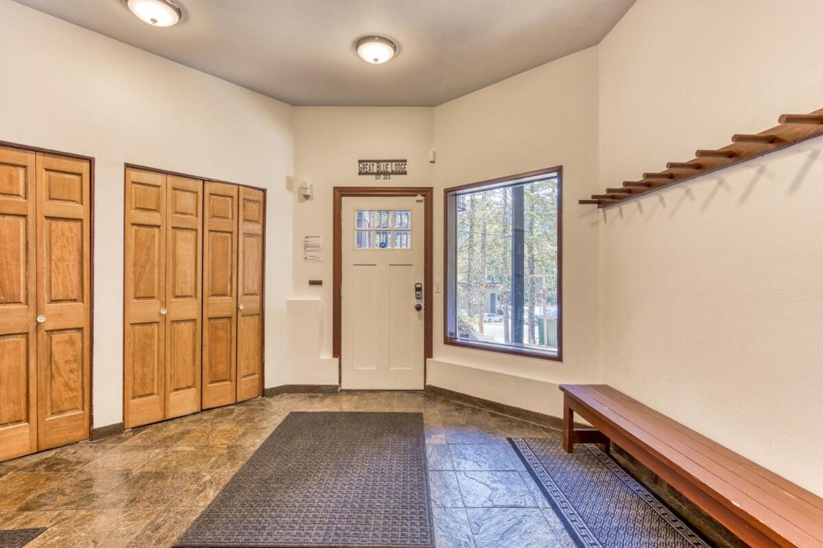 Great Blue Lodge - Spacious Ski Lodge, Hot Tub, Sauna, Game Room & More Government Camp Exterior foto