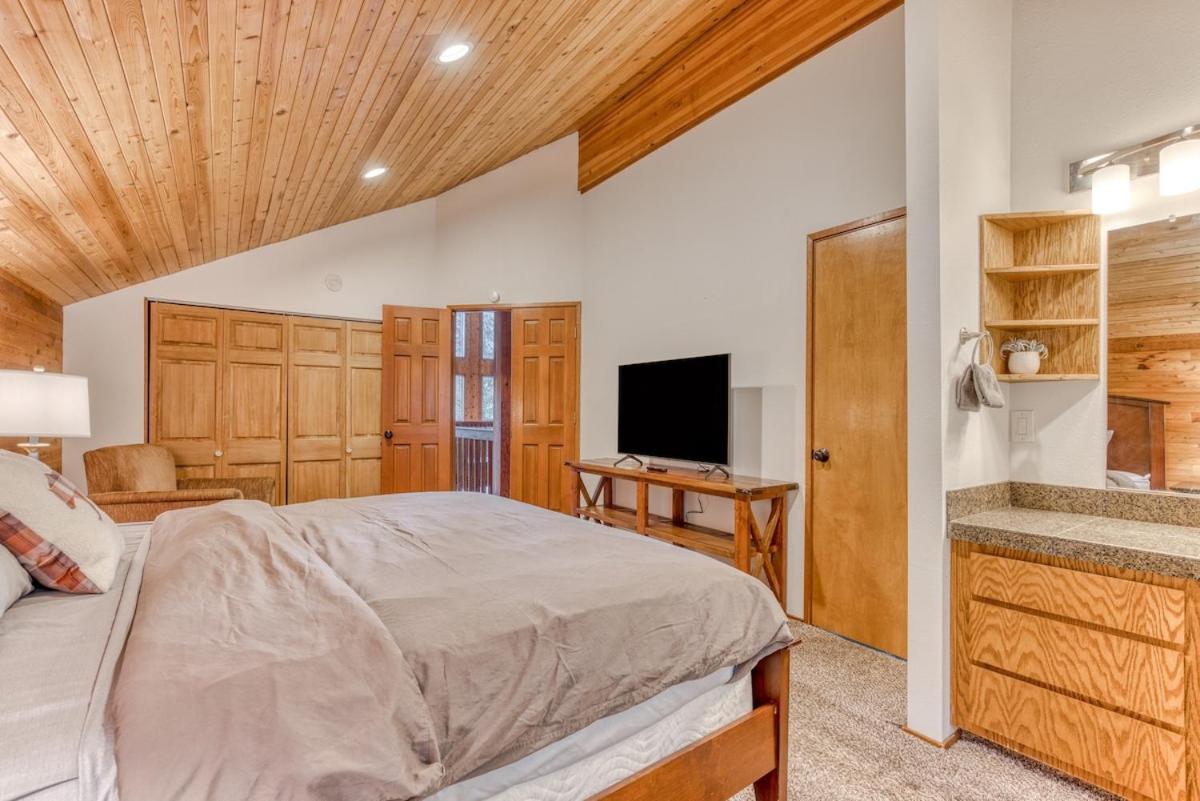 Great Blue Lodge - Spacious Ski Lodge, Hot Tub, Sauna, Game Room & More Government Camp Exterior foto
