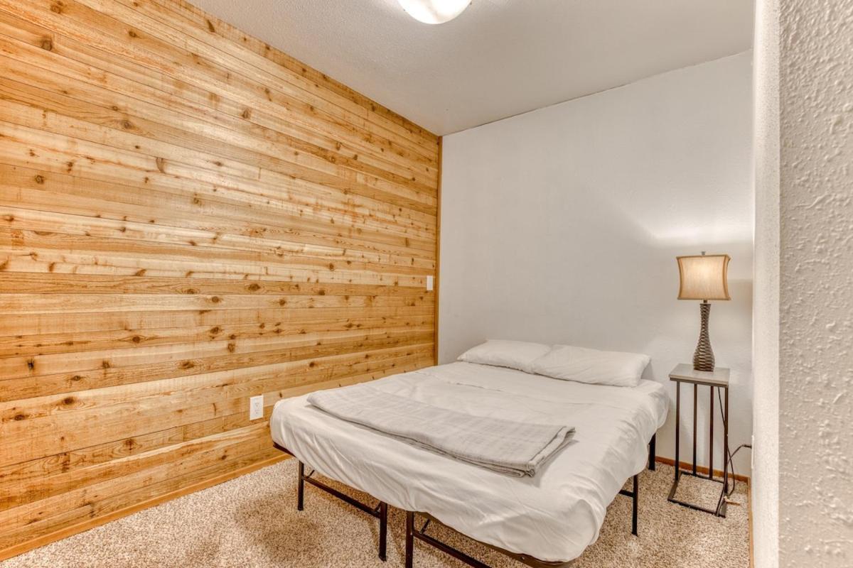 Great Blue Lodge - Spacious Ski Lodge, Hot Tub, Sauna, Game Room & More Government Camp Exterior foto
